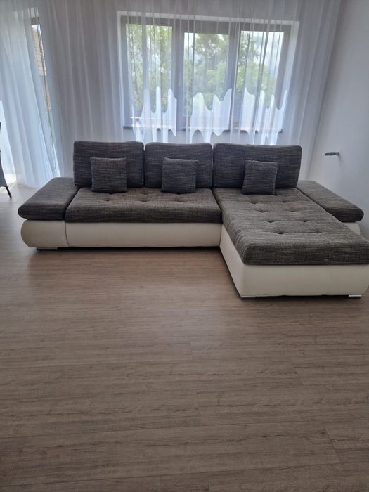 Colțar extensibil reversibil