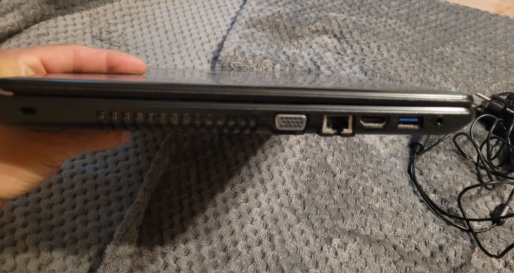Laptop Acer în stare perfectă de funcționare