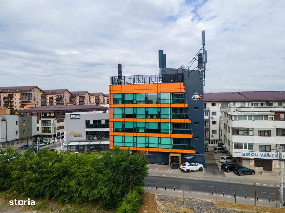 Cladire birouri si spatiu comercial , 830 mp constr, 15 locuri parcare