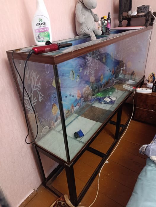 Продам аквариум  для рыб