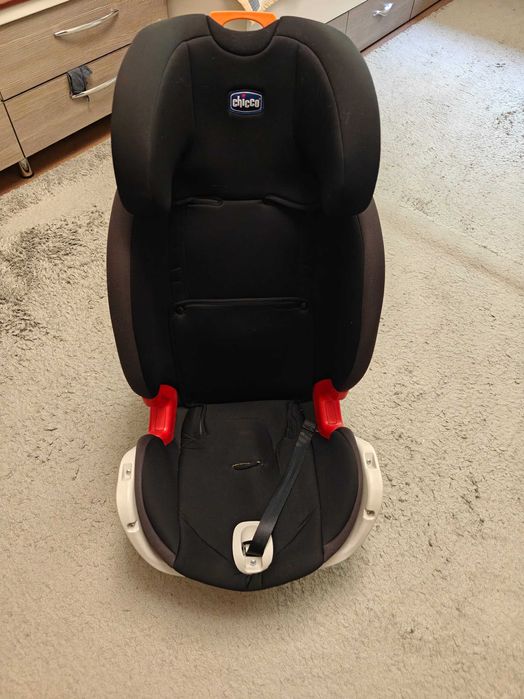 Детское автокресло