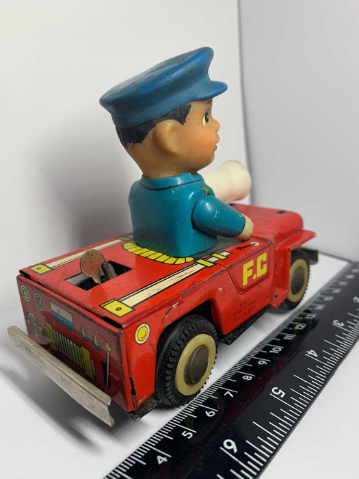 Masinuta MF884 Willis motor FireChief China joc jucarie comunism