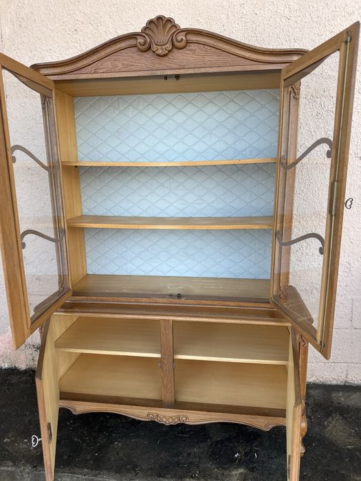 Ретро бюфет  витрина от две части