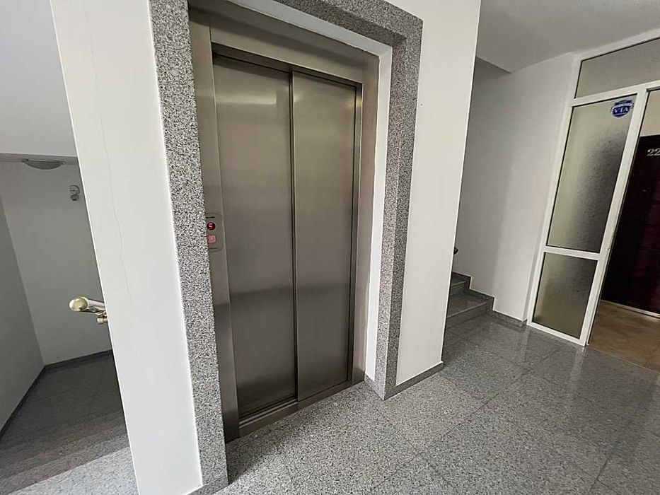 Продава се Двустаен апартамент в Бургас, Меден рудник - зона Д - 63 кв.м за 1191 €/кв.м - Снимка #14