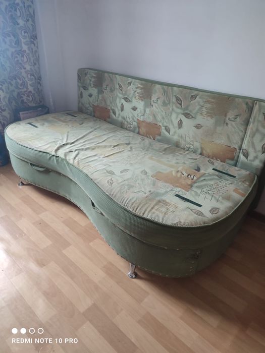 Продам диван раскладной