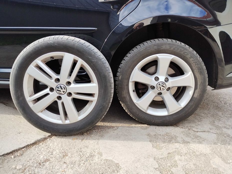 Vw Touran 2.0 diesel 140 cp 7 locuri an 2014 COMFORTLINE