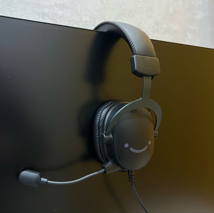 Продам игровые наушники