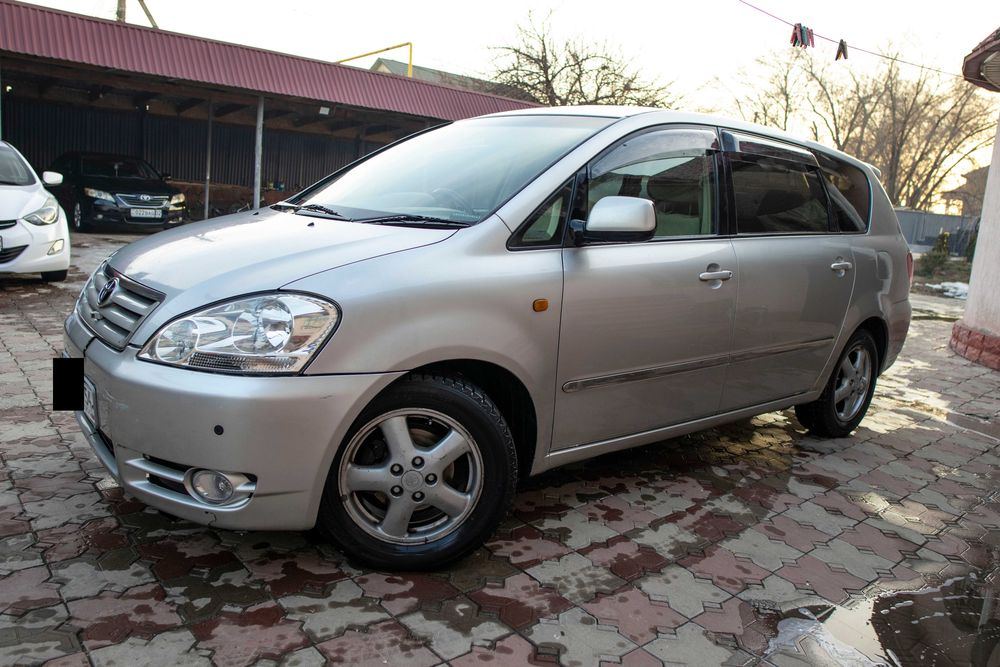 Toyota Ipsum, 2001, на российском учёте