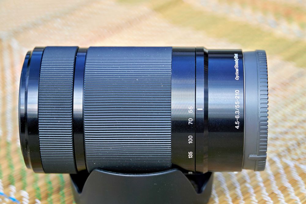 Obiectiv Sony E 55-210mm f4.5-6.3 OSS