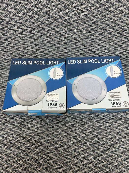 Фонари для бассейна