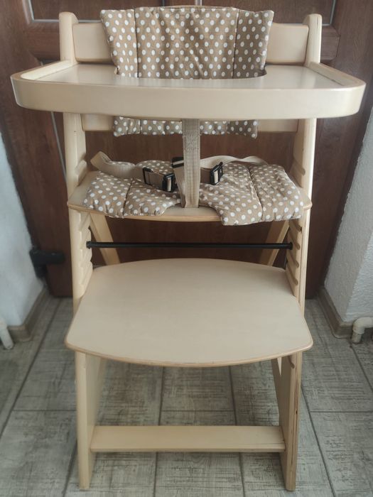 Woody – scaun de masa multifunctional din lemn