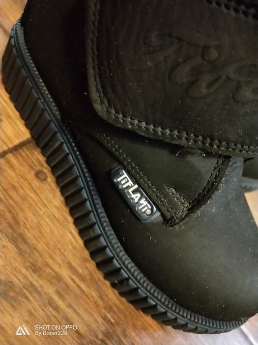 Продам  ботинки "Tiflani".