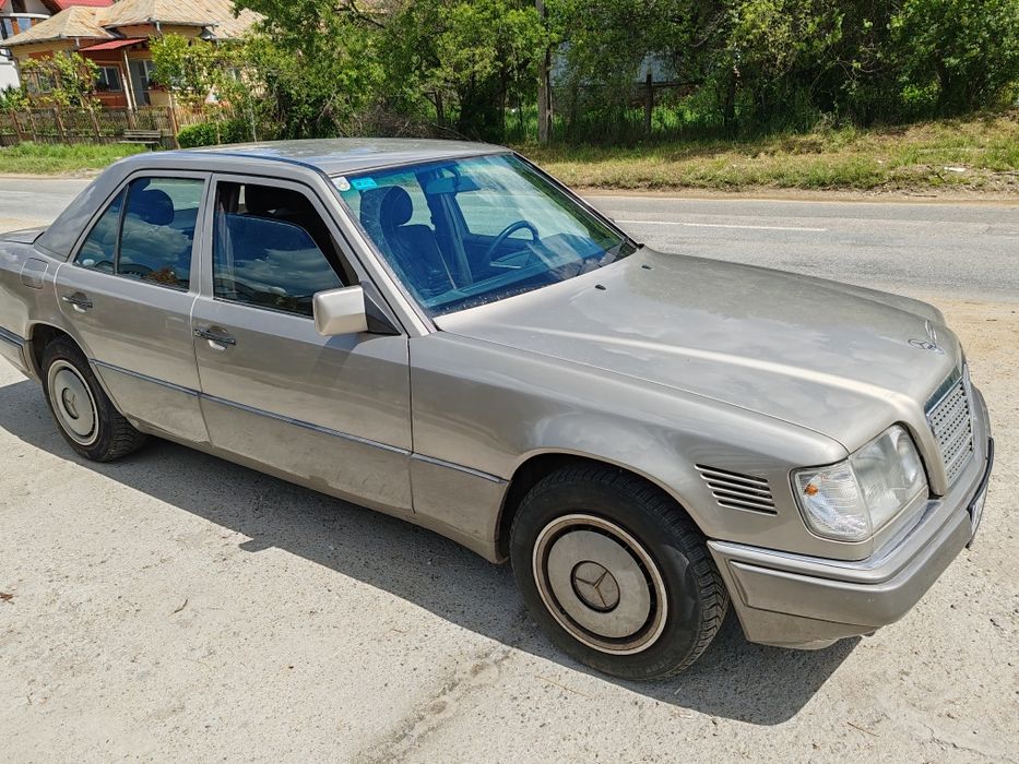 MERCEDES-BENZ E-Class 1994 — imagine 3