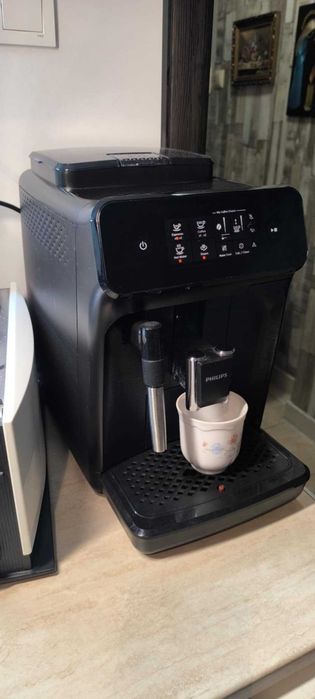 Кафеавтомат Philips насладете се на невероятния вкус и аромат.