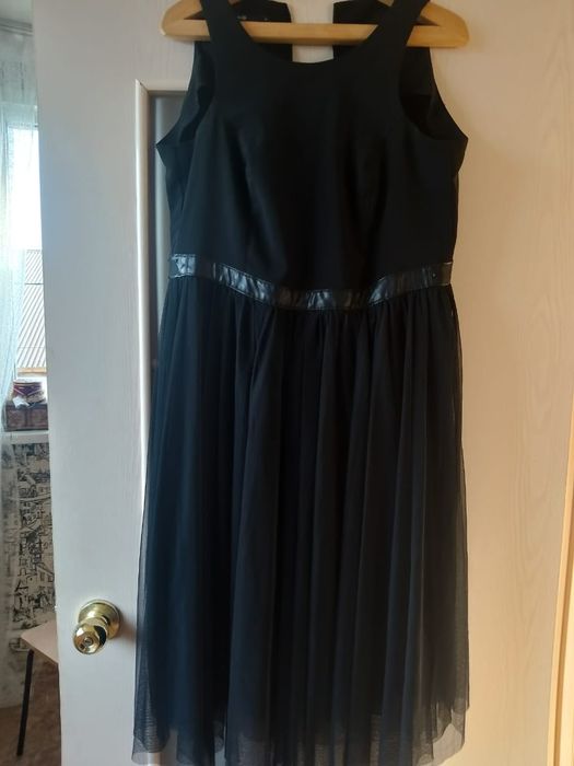 Продам платье 48р