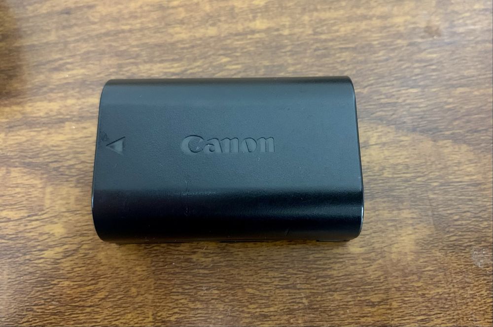 Conon BATTERY PACK. LP-E6 sotilad