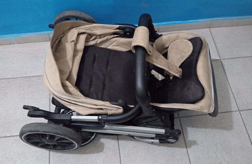 Детский коляска.