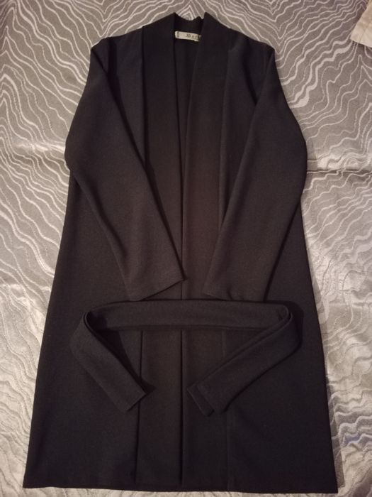 Продам куртки летние, плащи на весну