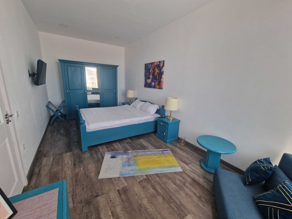 Inchiriez apartament 70 m2 open space , zona Barierei