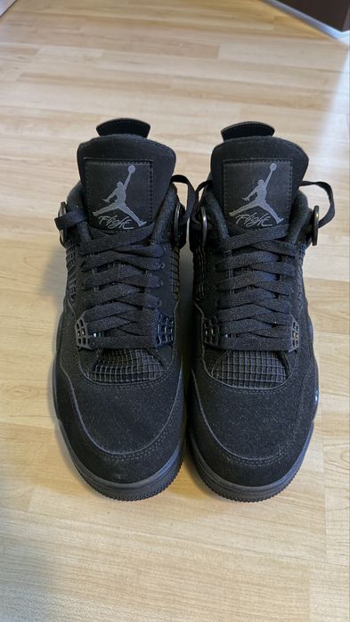 Jordan 4 Black Cat
