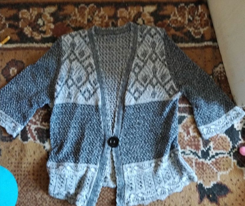 Pulover finuț și elegant