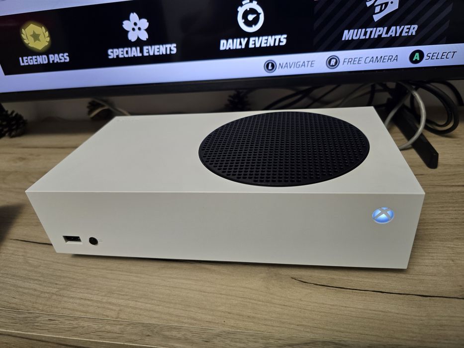 Xbox Series S ca nou, inca garanție