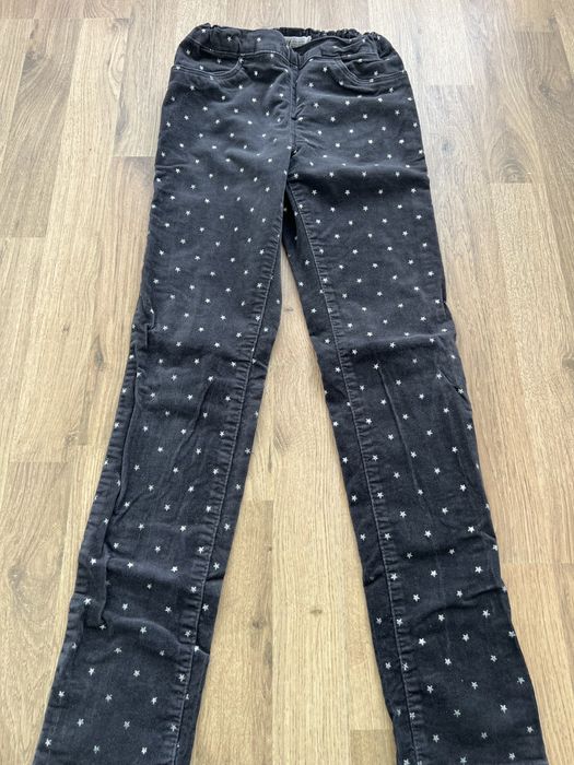 Панталони 9-10 години по 10 лв.