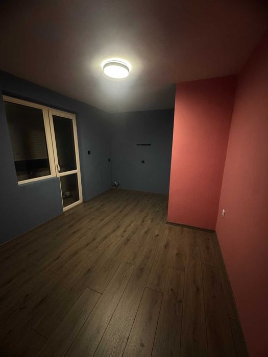 Качествено боядисване, шпакловка и довършителни дейности