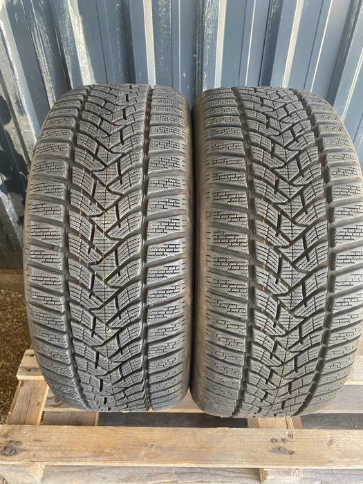 225/45/17 Dunlop Зимни