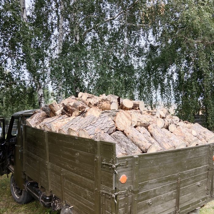 Продам сухие дрова смешанные Уазом