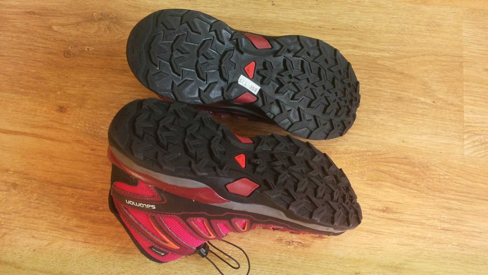 SALOMON X-Ultra Mid Gtx J GORE-TEX размер EUR 36 / UK 3,5 водонепромокаеми - 709