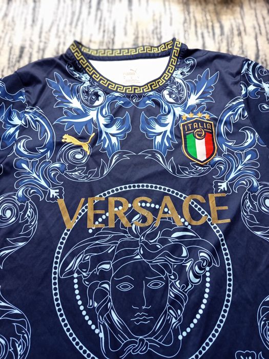 Тениски на Италия и Бразилия  без забележки