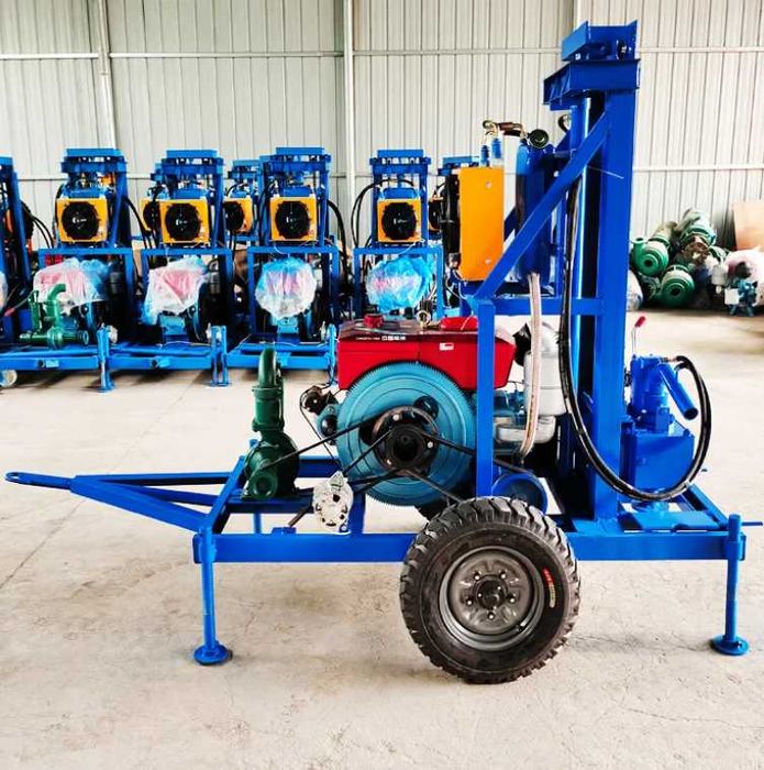 masina de foraj cu 100 metri de prajina,pompa,furtune,sape profi,factu