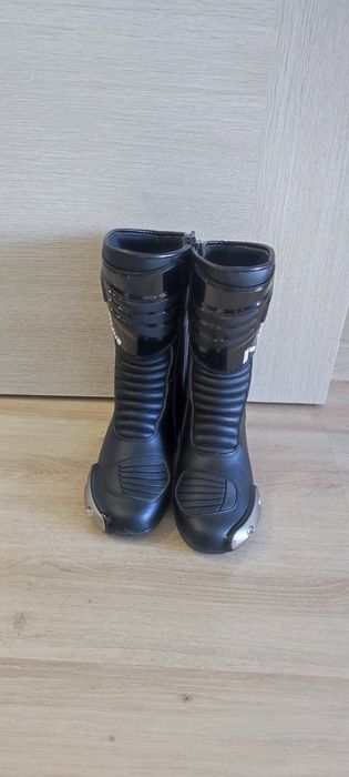 Мото екипировка с ботуши