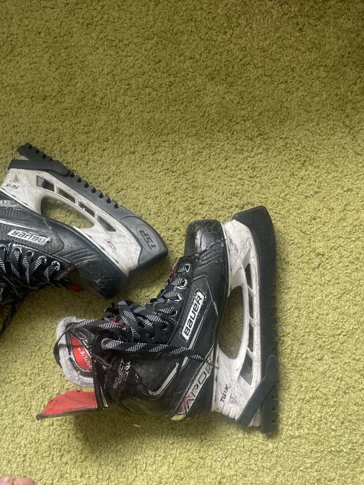 коньки bauer select