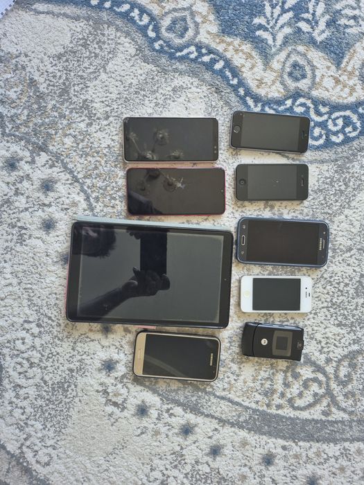 Смартфоны IPhone Samsung