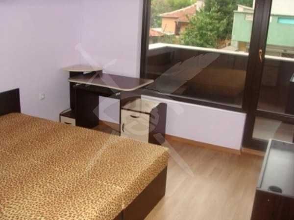 Дава се под наем Двустаен апартамент в Пловдив, Център - 68 кв.м за 450 € - Снимка #4