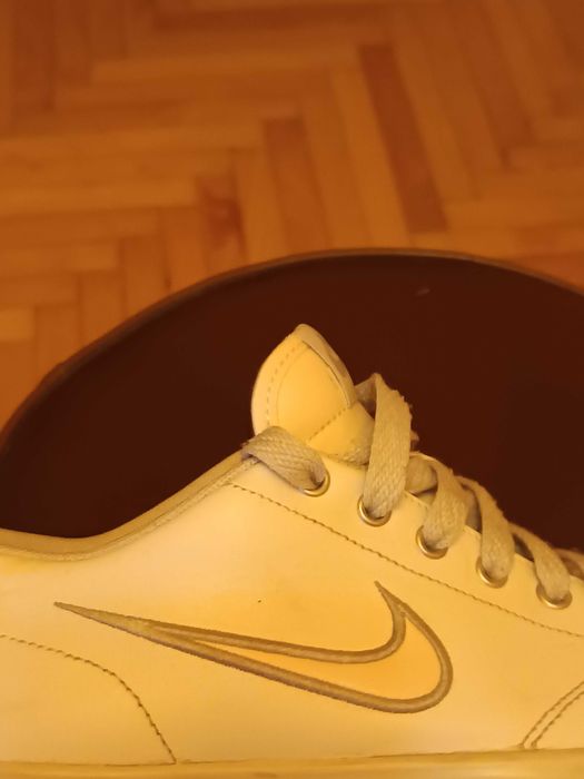 Pantofi sport Nike pentru femei