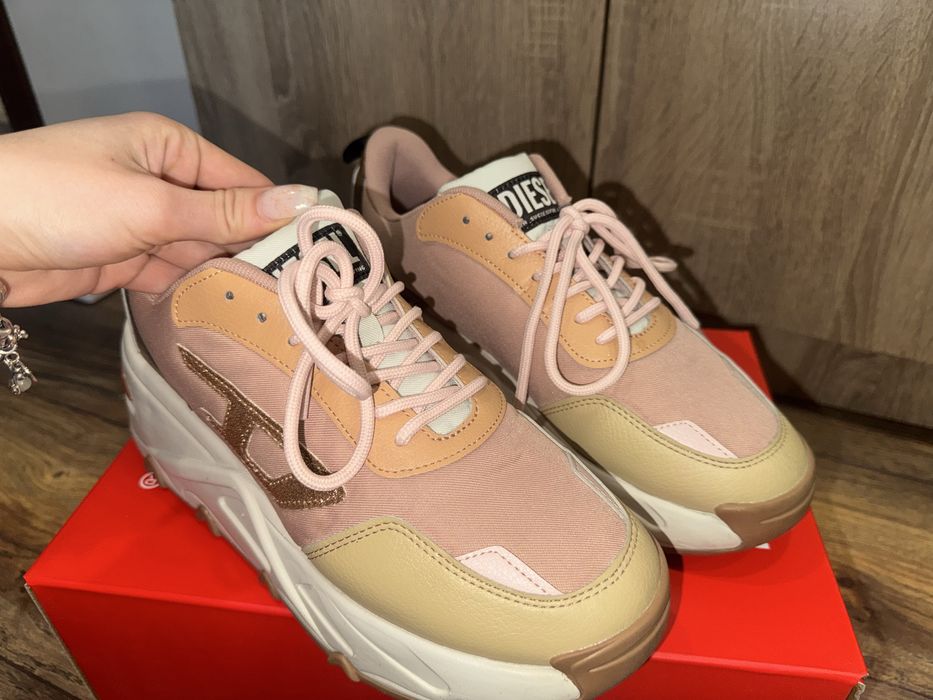 Дамски маратонки Diesel