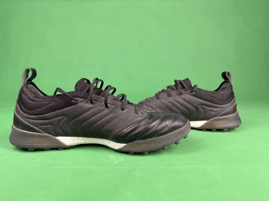 Професионални стоножки Adidas Copa 20.1