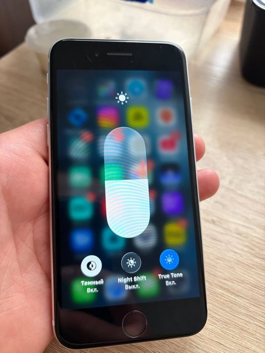 Iphone SE 2020 srochno