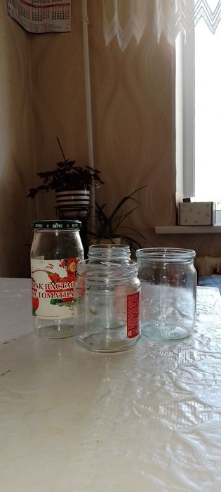 Банки разные маленькие