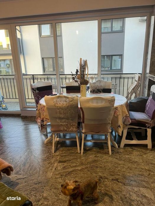 Apartament de 2 camere, recent renovat, zona Muzeul Apei, etaj 1, parc