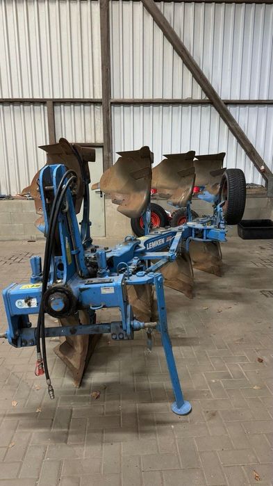 Lemken EurOpal 7. Claas Arion, Belarus, John Deere tortadi