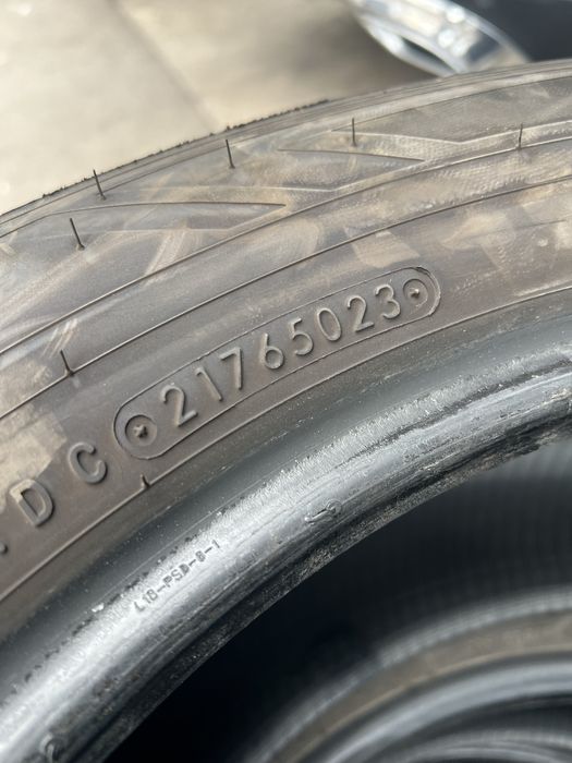 Летни гуми 235/60/18  TOYOTyres