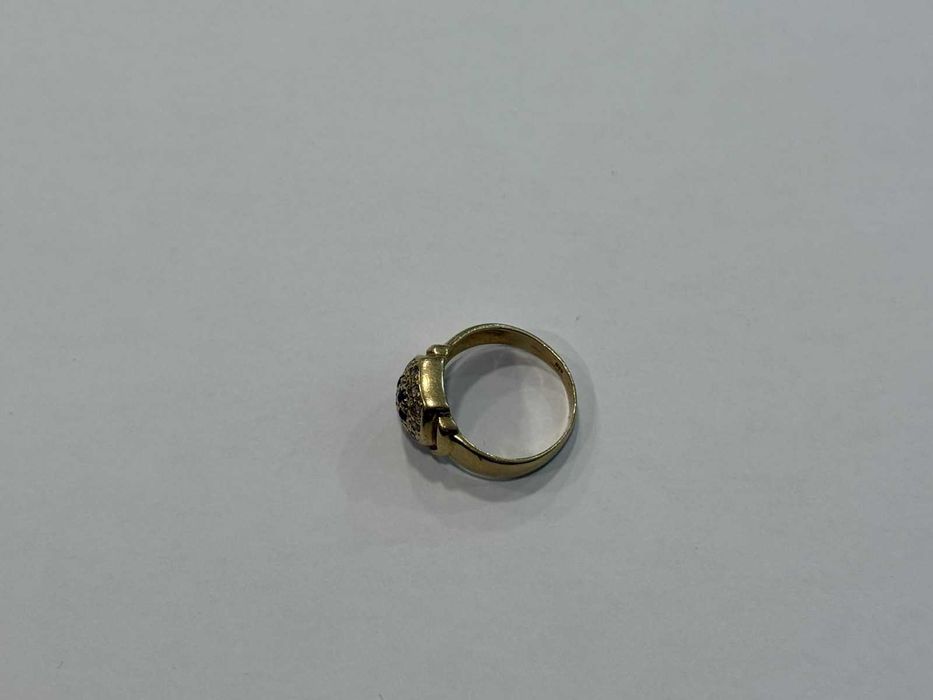 Дамски златен пръстен 4,07г – 14К (585)