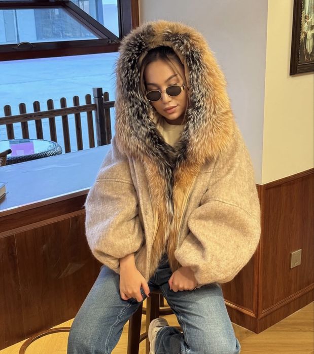 Продаеться парка натуралка