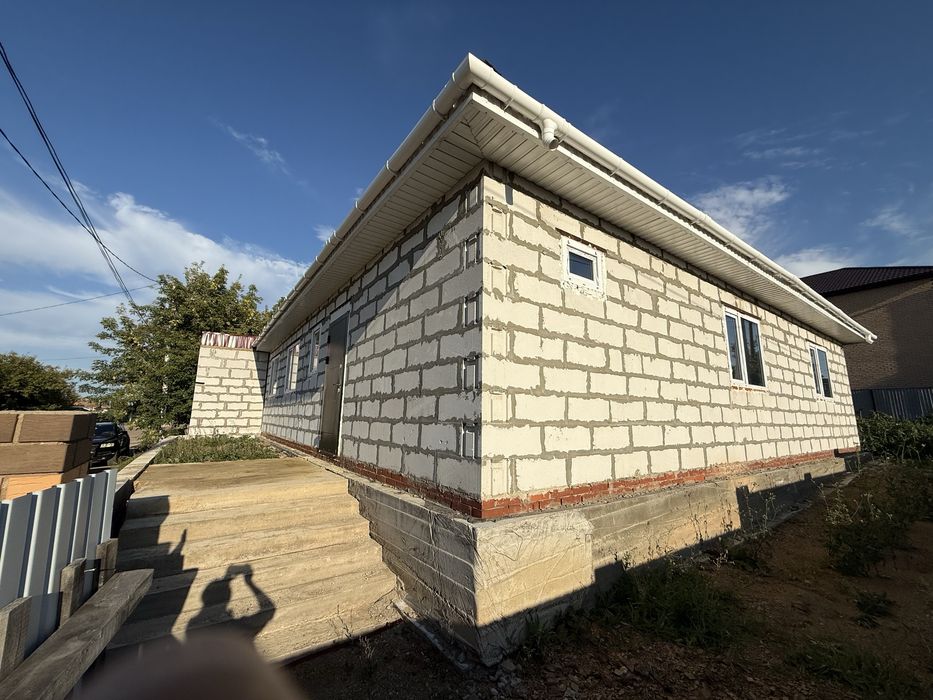 Продам дом в хорошем районе