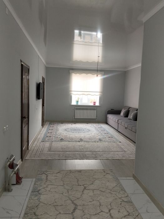 Үй сатылады. 10,5×9,5