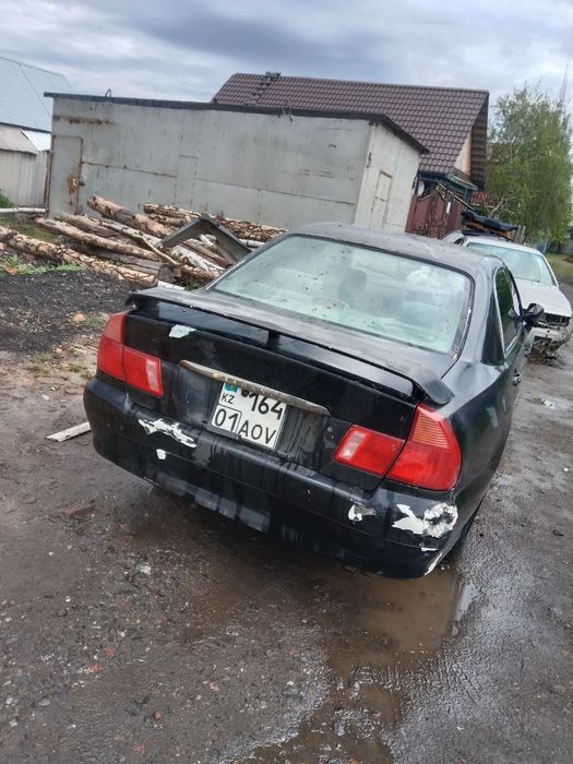 Продам Мицубиси диамант